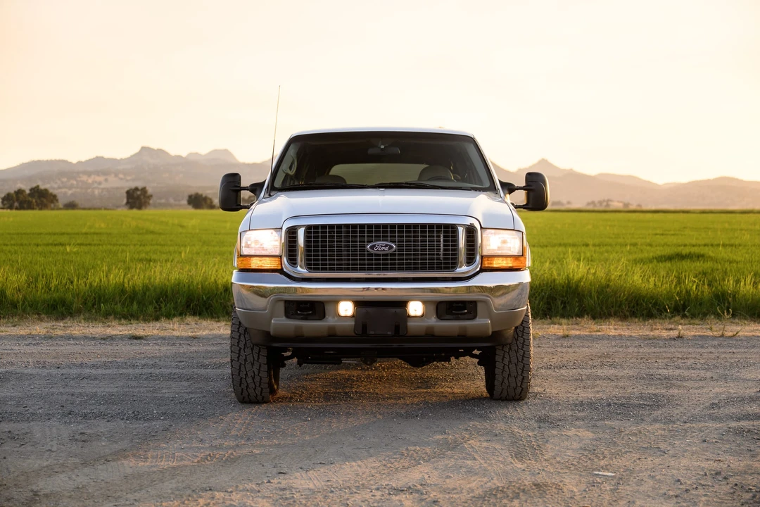 2001 Ford Excursion - Image 5 of 31