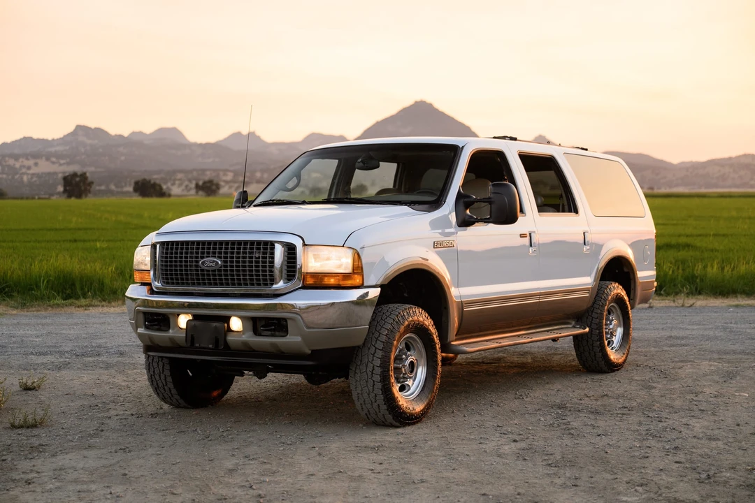 2001 Ford Excursion - Image 14 of 31