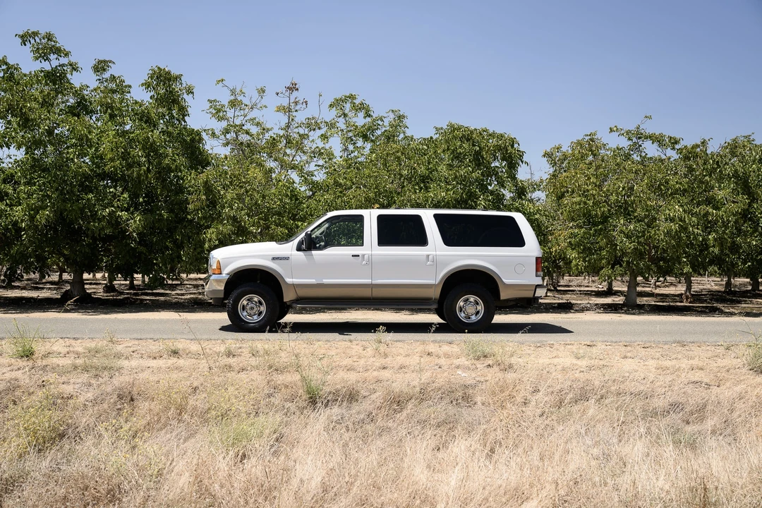 2001 Ford Excursion - Image 22 of 31
