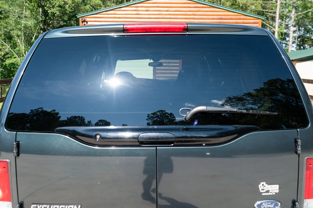 2001 Ford Excursion - Image 24 of 31