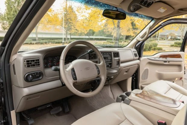 2001 Ford Excursion - Image 5 of 7