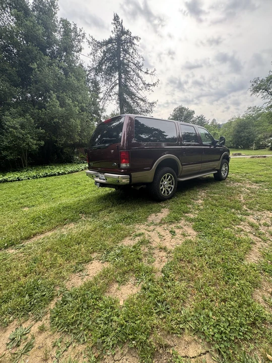 2001 Ford Excursion - Image 9 of 31