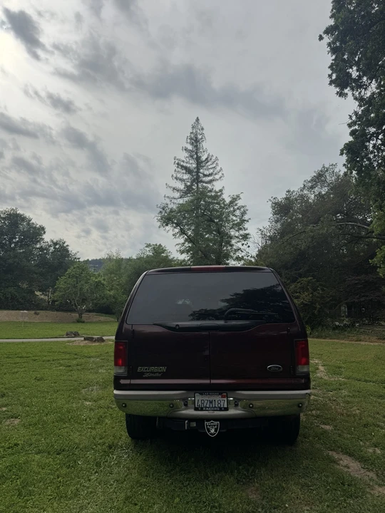 2001 Ford Excursion - Image 10 of 31