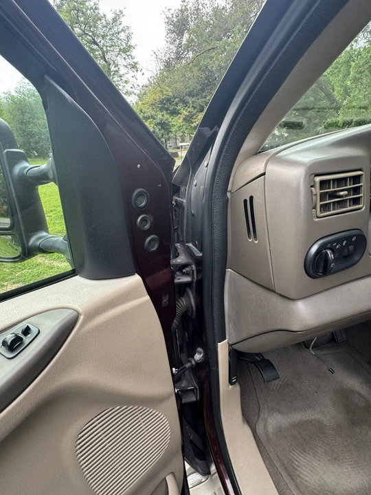 2001 Ford Excursion - Image 31 of 31