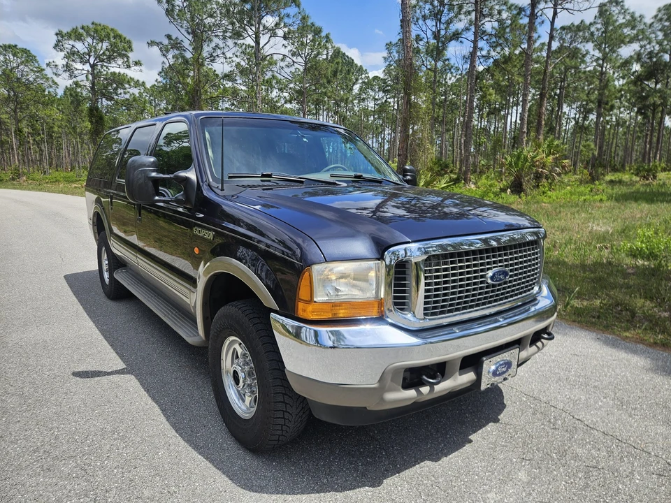 2001 Ford Excursion - Image 18 of 31