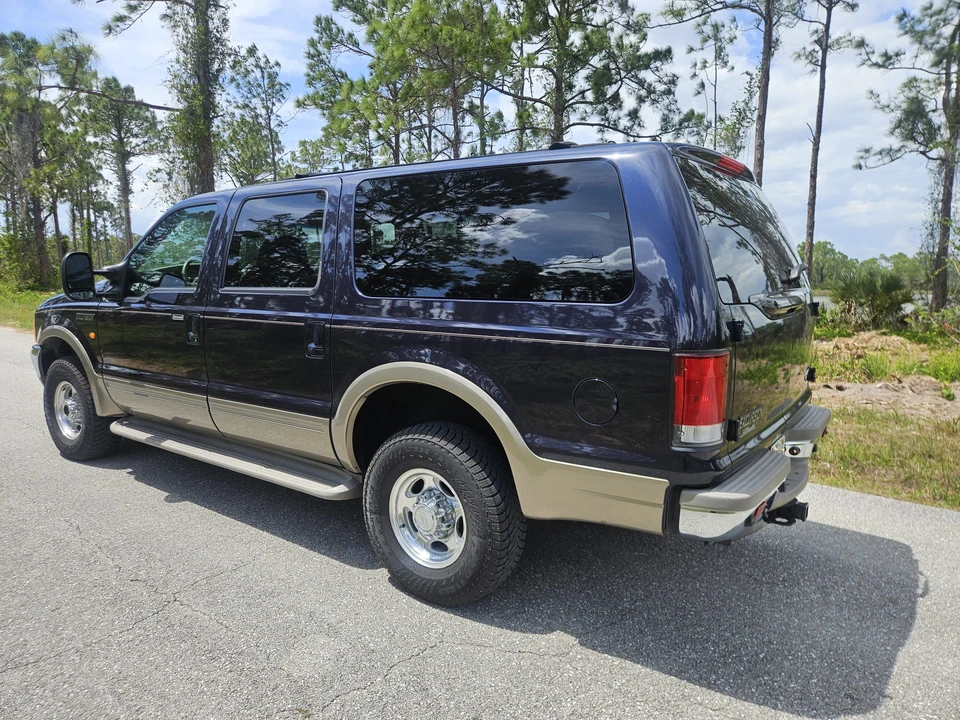 2001 Ford Excursion - Image 8 of 31