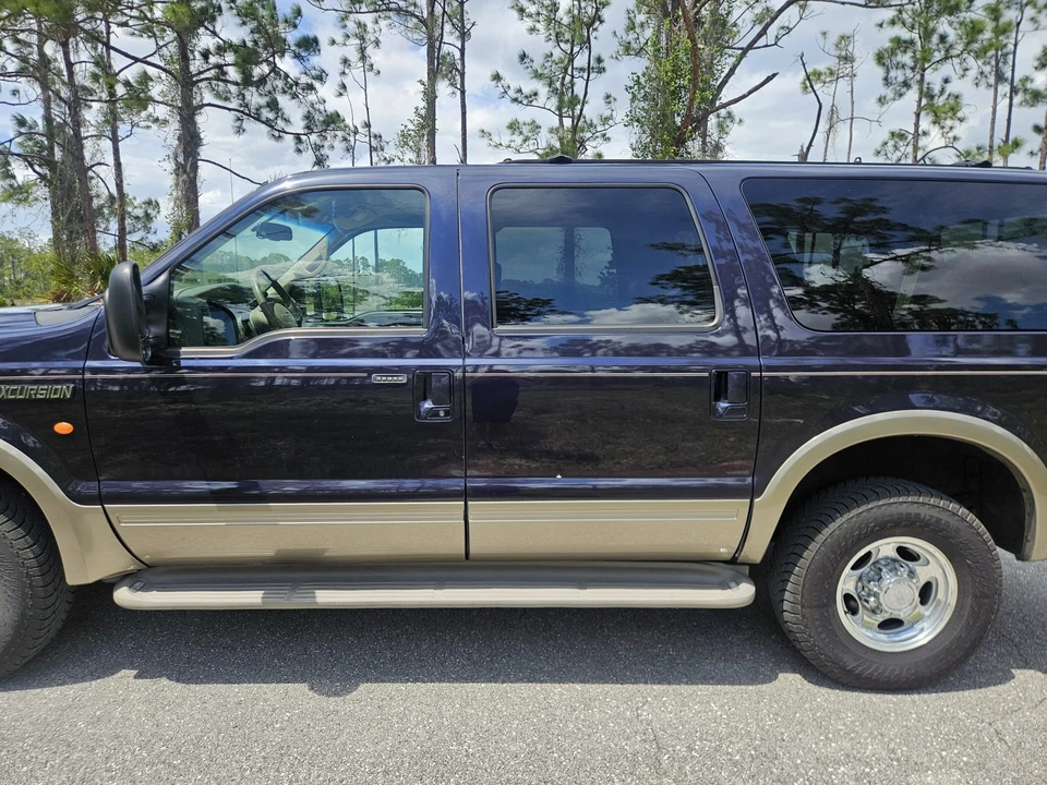 2001 Ford Excursion - Image 23 of 31
