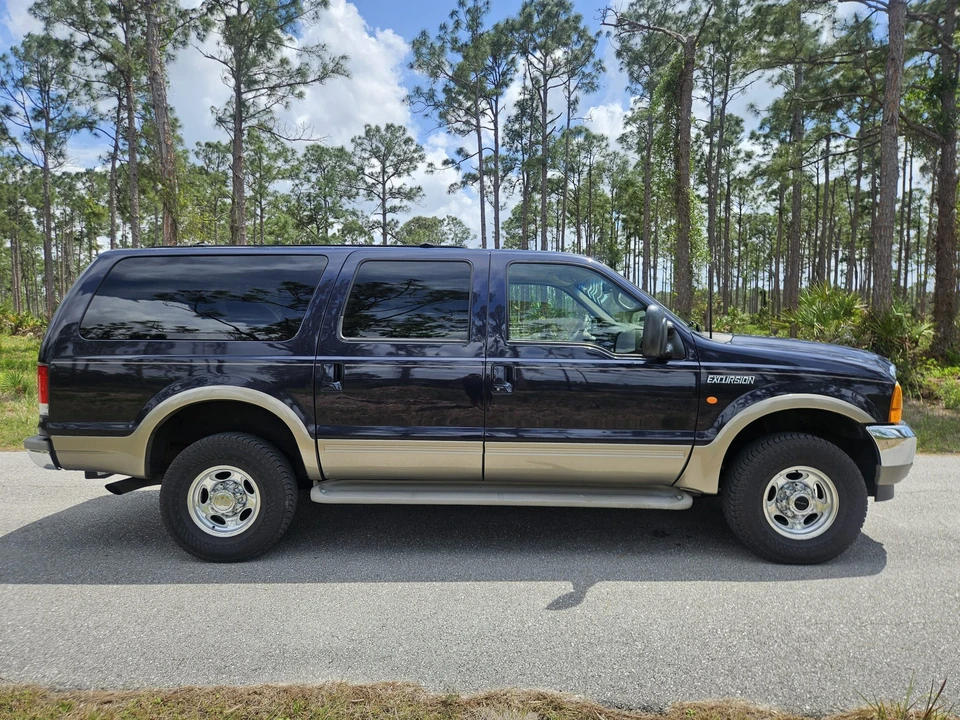 2001 Ford Excursion - Image 16 of 31