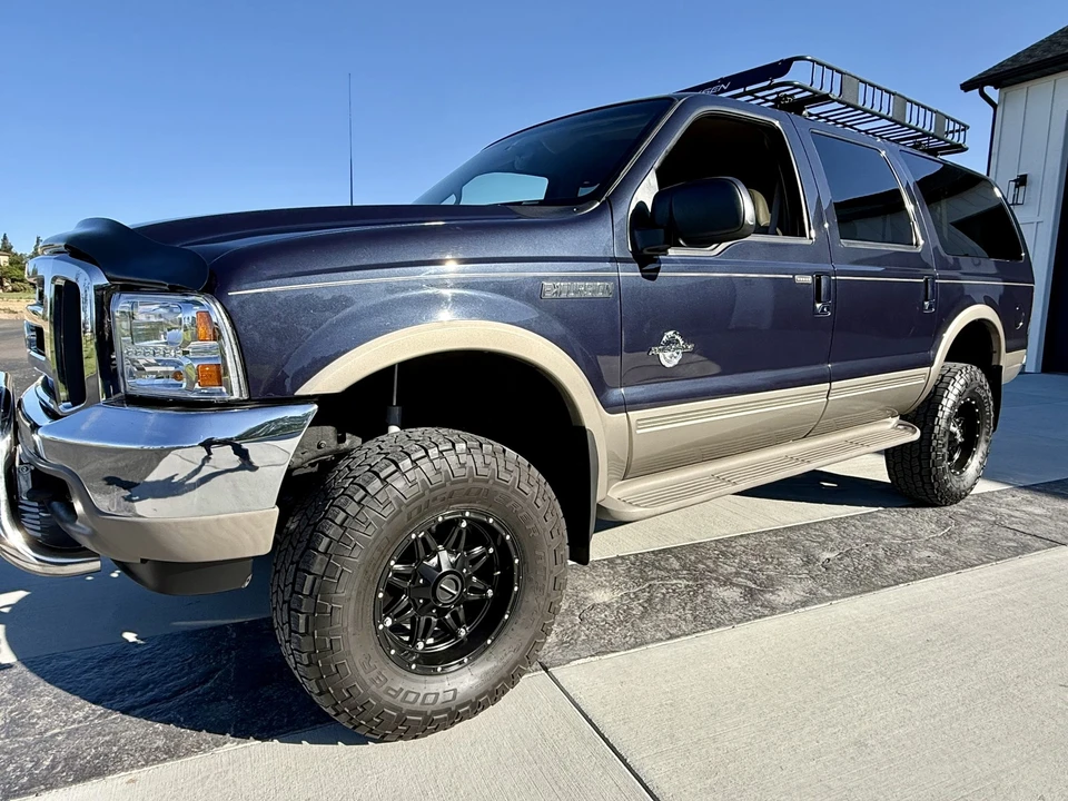 2001 Ford Excursion - Image 2 of 31