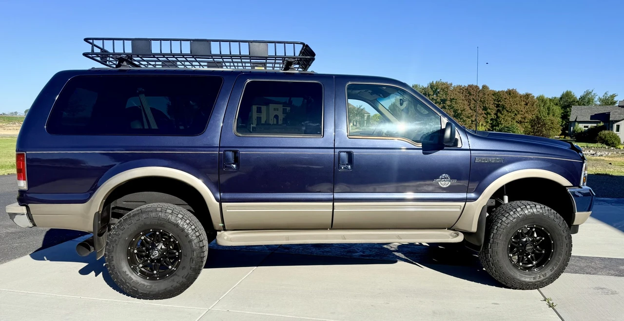2001 Ford Excursion - Image 10 of 31