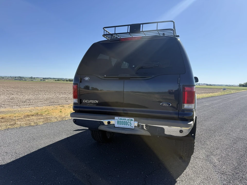 2001 Ford Excursion - Image 18 of 31