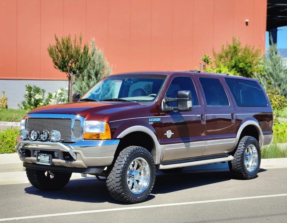 2001 Ford Excursion - Image 2 of 31