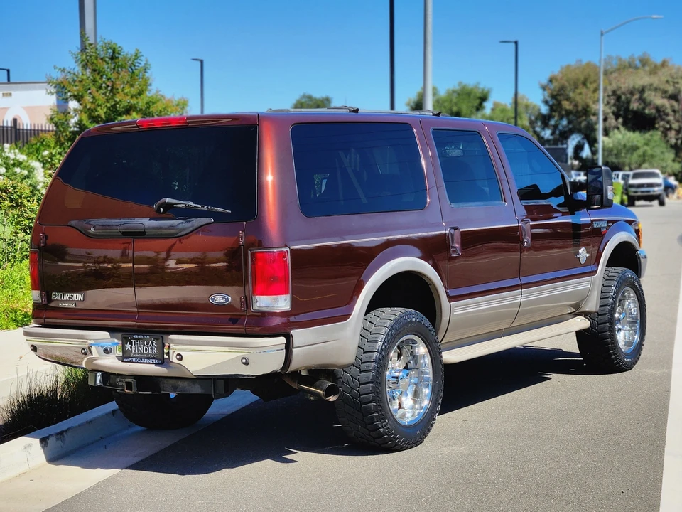 2001 Ford Excursion - Image 18 of 31