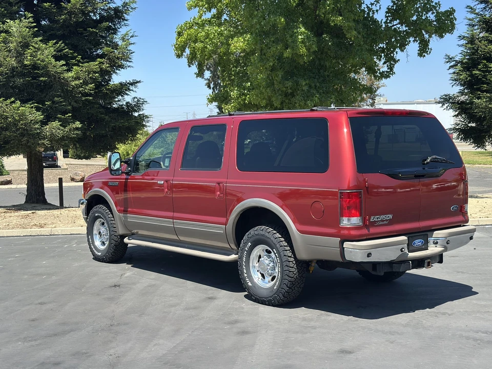 2001 Ford Excursion - Image 11 of 31