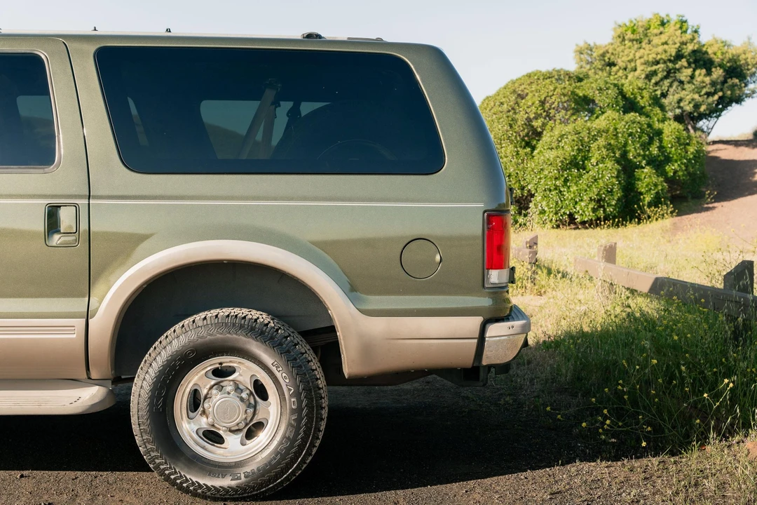 2001 Ford Excursion - Image 30 of 31