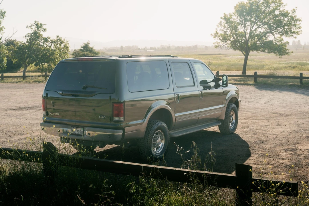 2001 Ford Excursion - Image 18 of 31