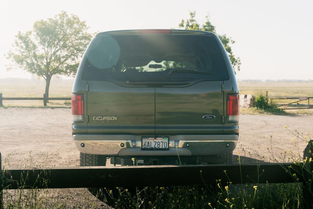 2001 Ford Excursion - Image 12 of 31