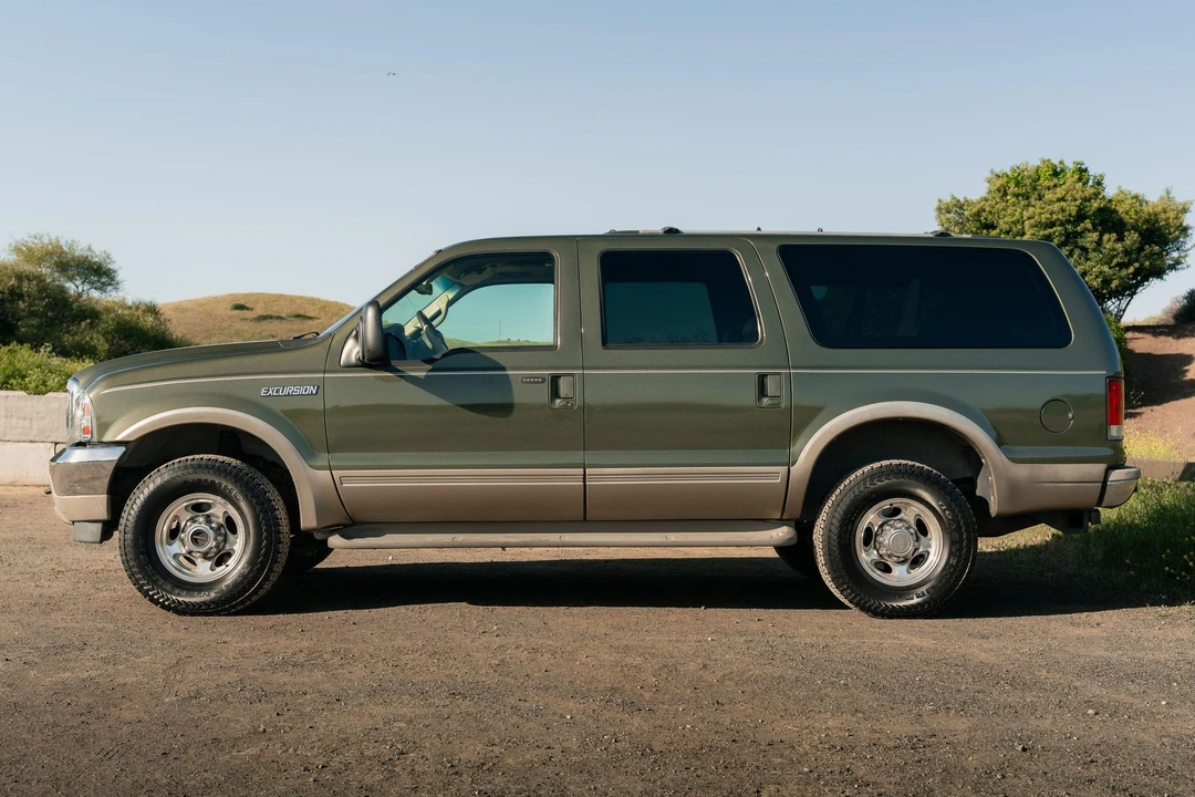2001 Ford Excursion - Image 8 of 31