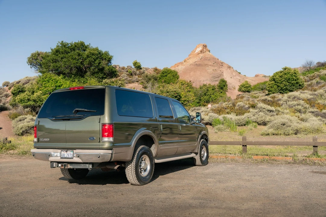 2001 Ford Excursion - Image 16 of 31