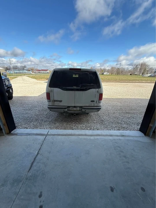 2001 Ford Excursion - Image 4 of 15