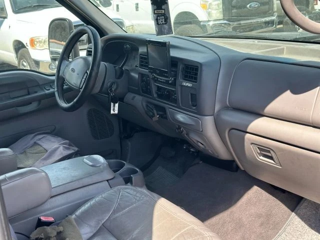 2001 Ford Excursion - Image 16 of 20