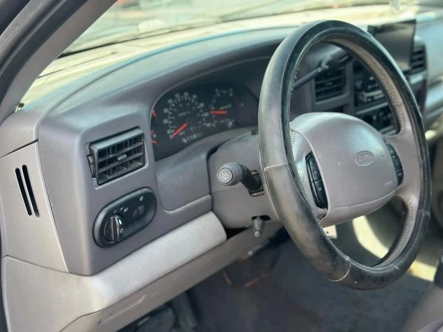 2001 Ford Excursion - Image 9 of 20