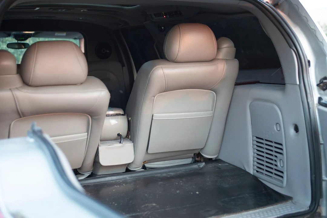 2001 Ford Excursion - Image 13 of 31