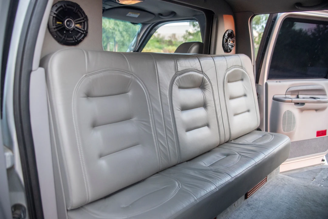 2001 Ford Excursion - Image 28 of 31
