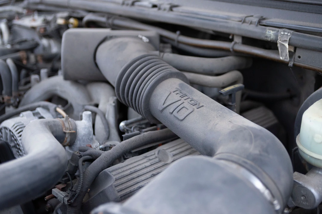 2001 Ford Excursion - Image 9 of 31