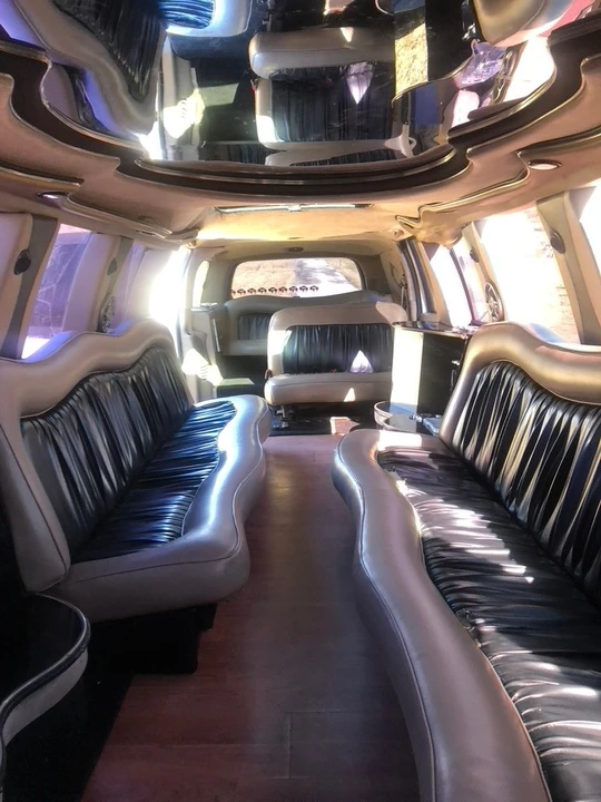 2001 Ford Excursion - Image 21 of 21