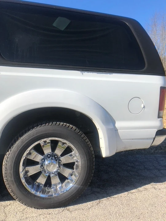 2001 Ford Excursion - Image 10 of 21