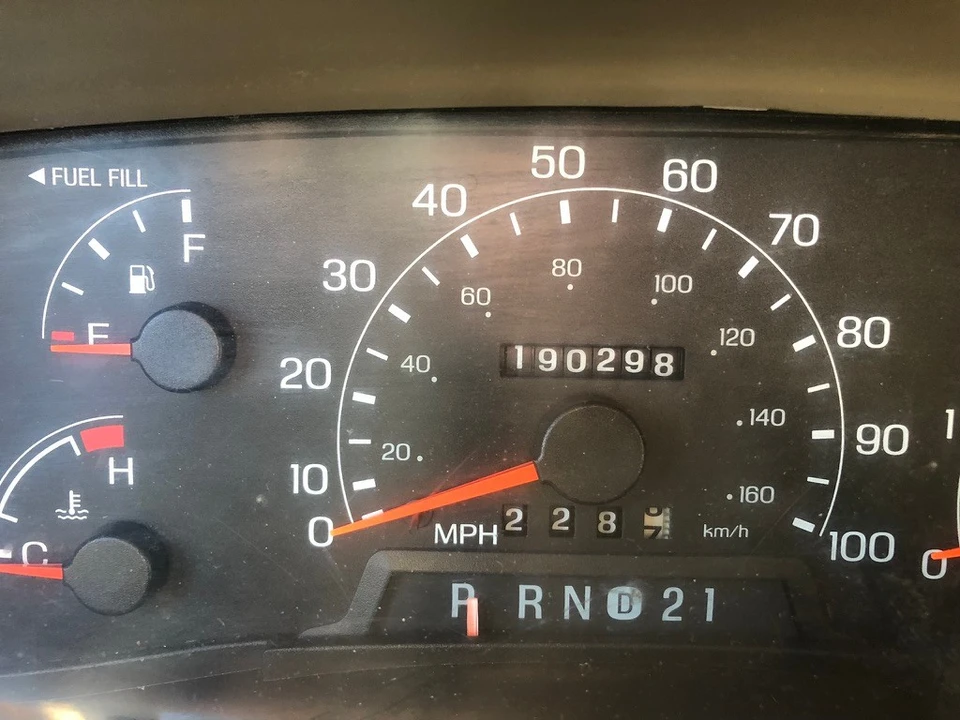 2001 Ford Excursion - Image 2 of 21