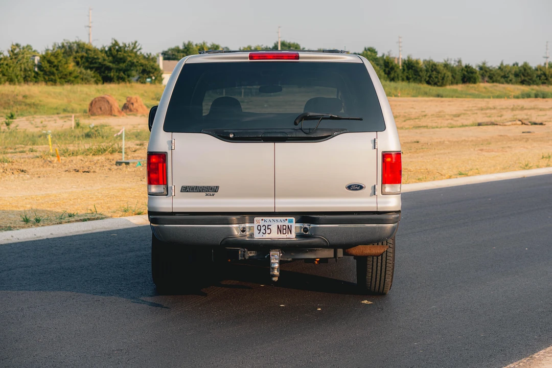 2001 Ford Excursion - Image 5 of 31