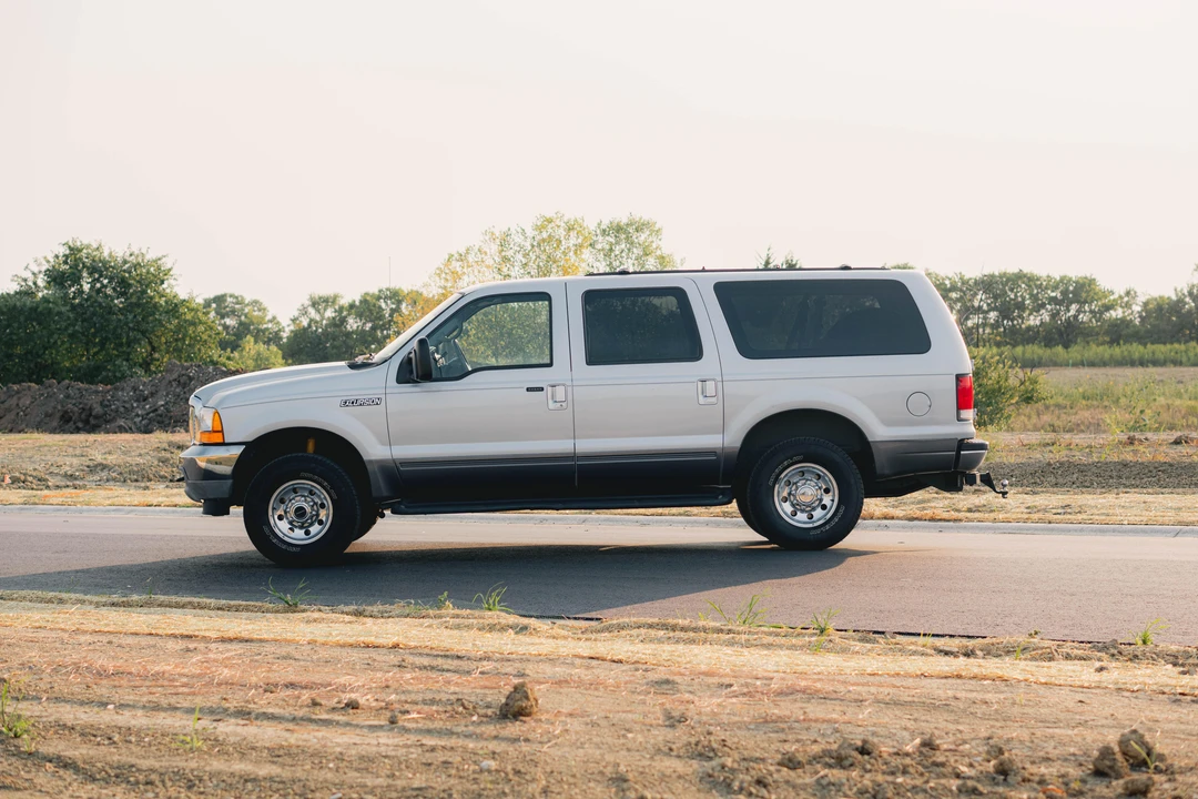 2001 Ford Excursion - Image 7 of 31