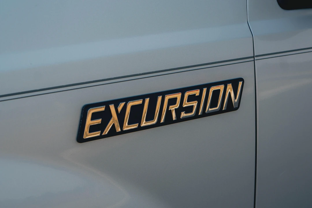 2001 Ford Excursion - Image 25 of 31