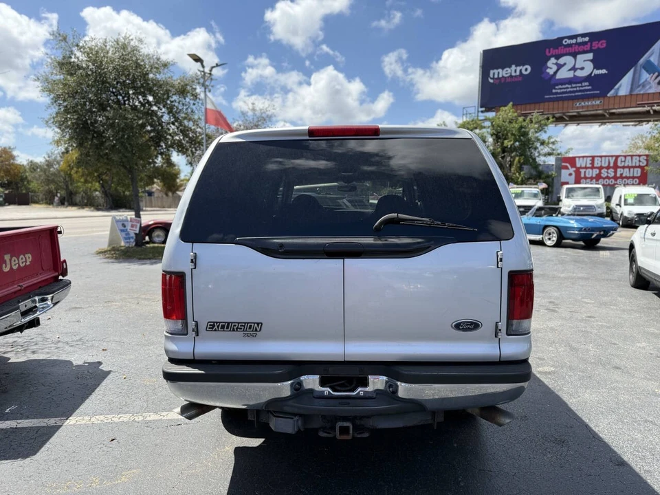 2001 Ford Excursion - Image 4 of 21