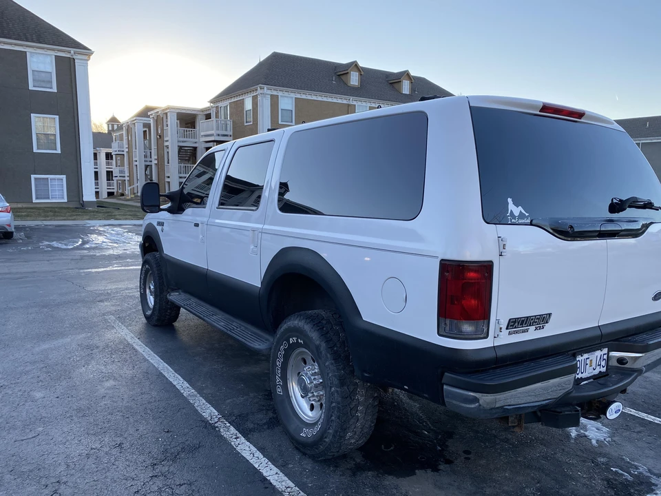2001 Ford Excursion - Image 6 of 31