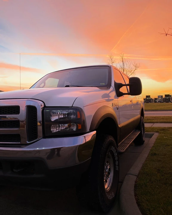 2001 Ford Excursion - Image 13 of 31
