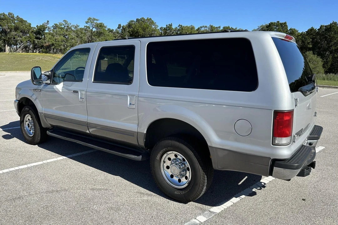 2001 Ford Excursion - Image 4 of 5