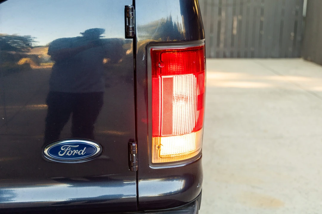 2001 Ford Excursion - Image 27 of 31