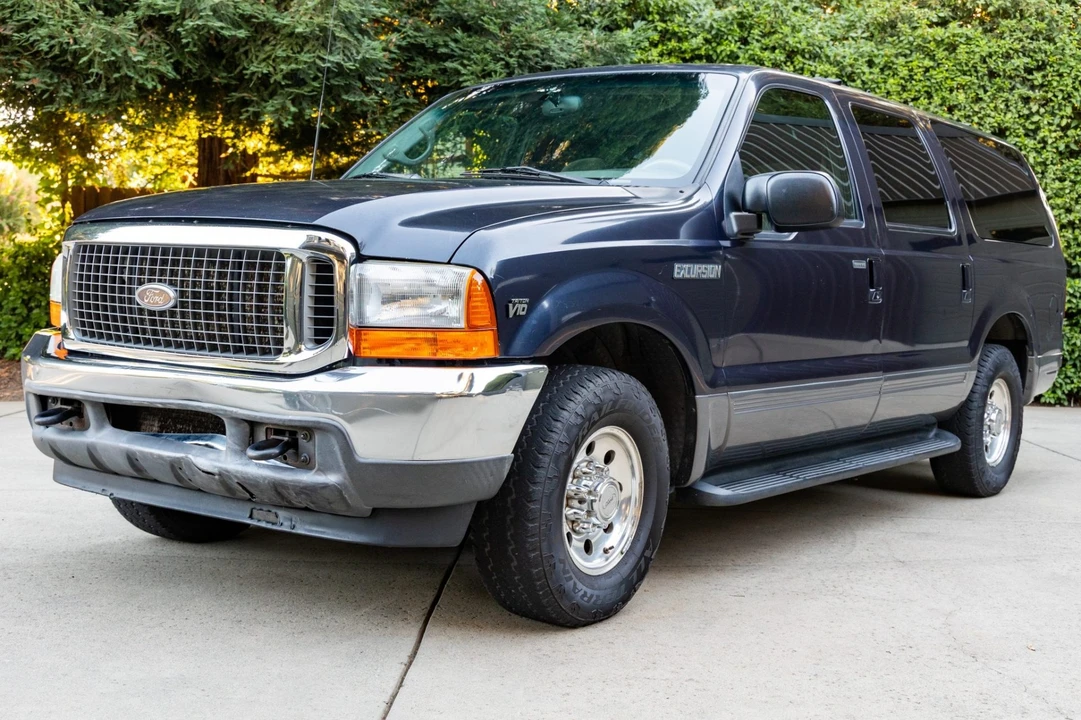 2001 Ford Excursion - Image 1 of 31