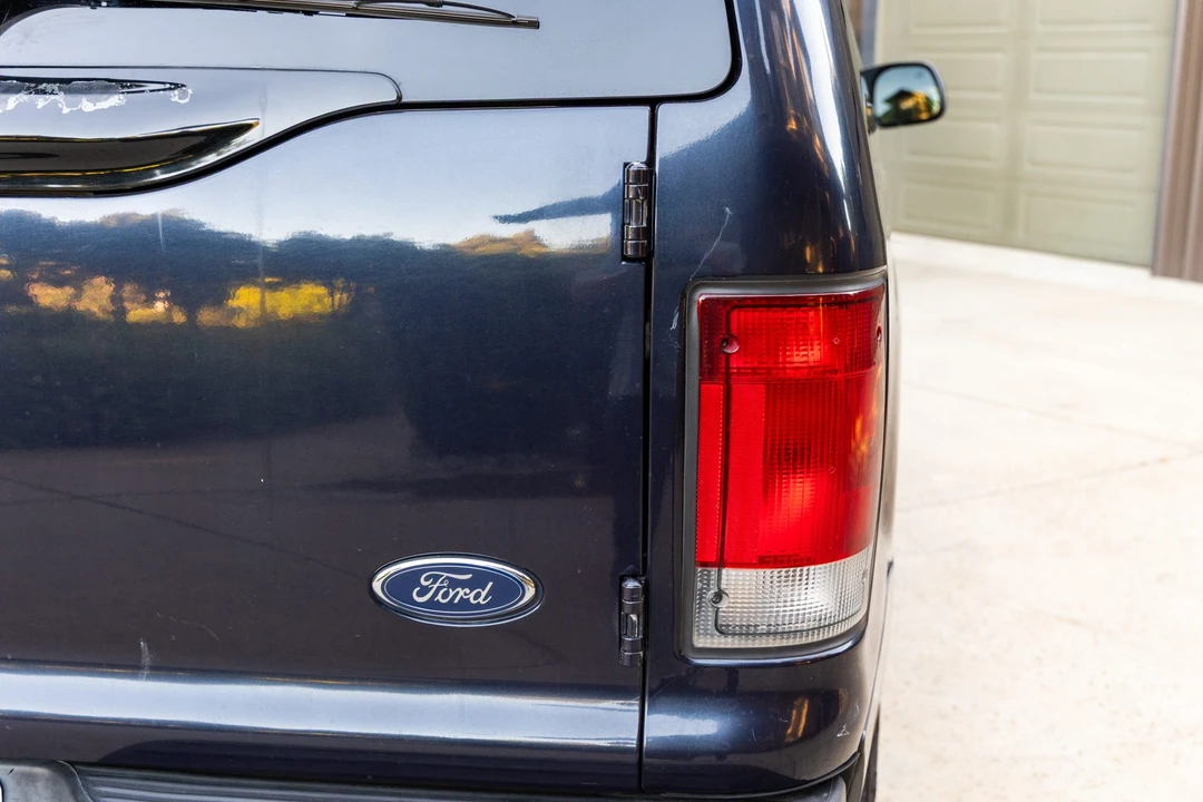 2001 Ford Excursion - Image 26 of 31