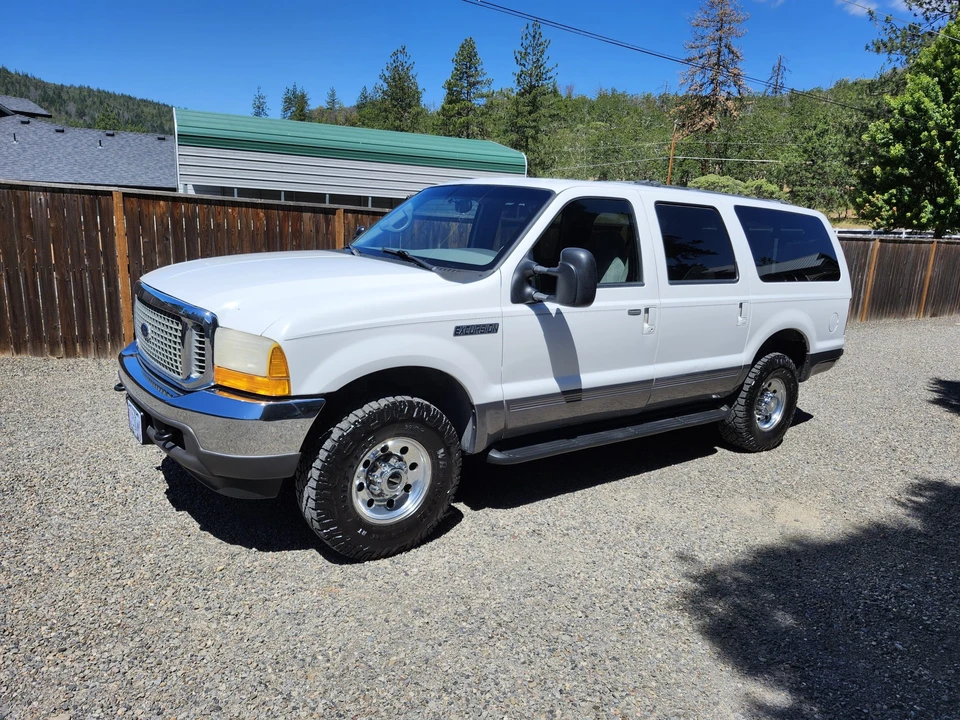 2001 Ford Excursion - Image 4 of 31