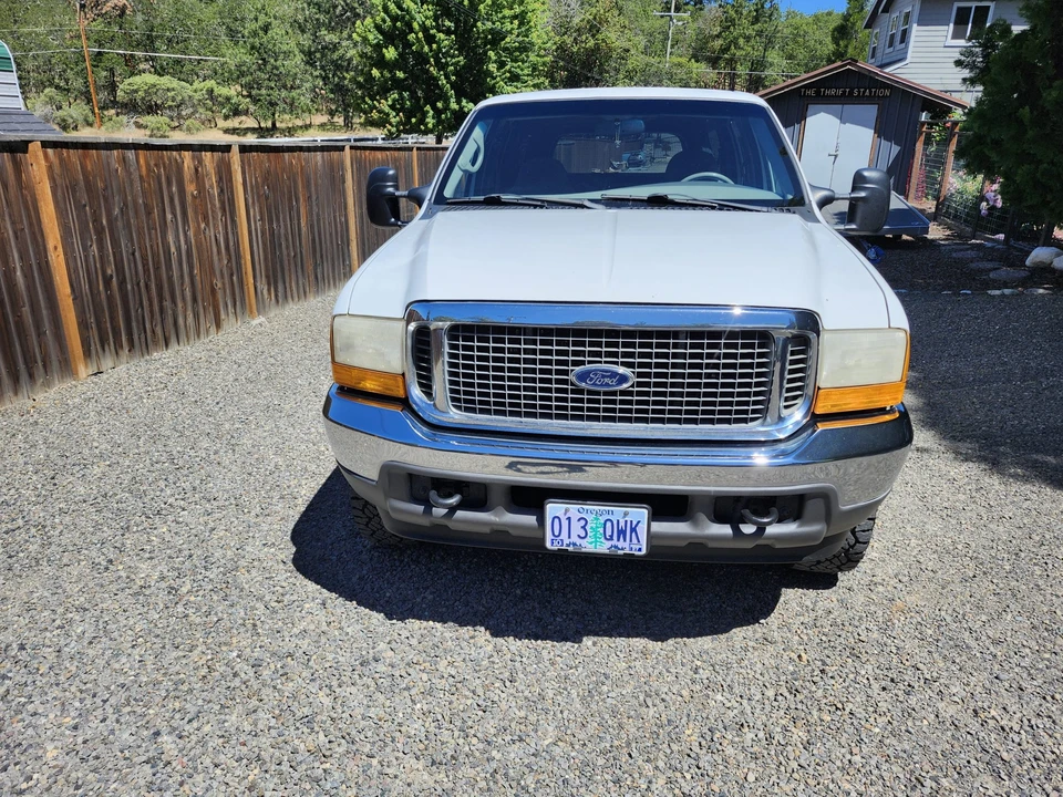2001 Ford Excursion - Image 21 of 31