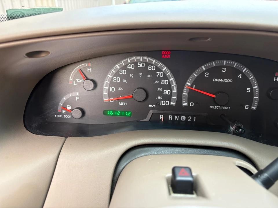 2001 Ford Expedition 1st Gen - Image 15 of 21