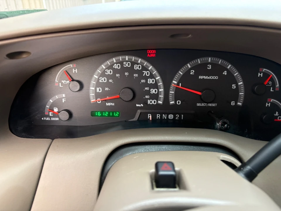 2001 Ford Expedition 1st Gen - Image 16 of 21
