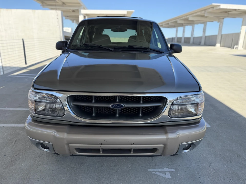 2001 Ford Explorer 2nd Gen - Image 18 of 31