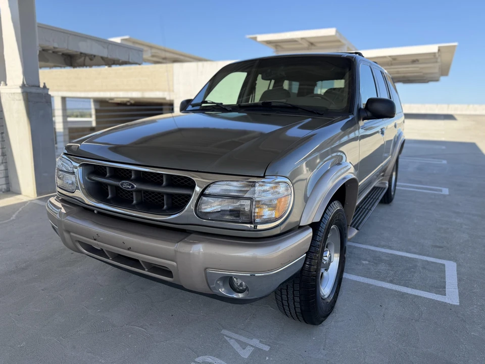 2001 Ford Explorer 2nd Gen - Image 6 of 31