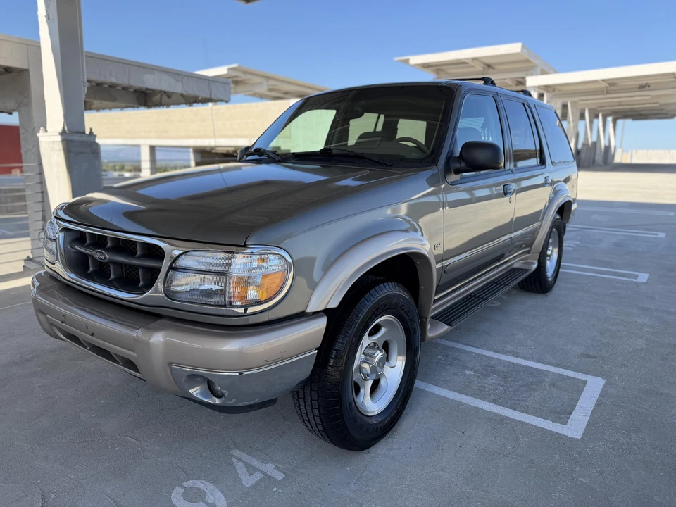2001 Ford Explorer 2nd Gen - Image 7 of 31