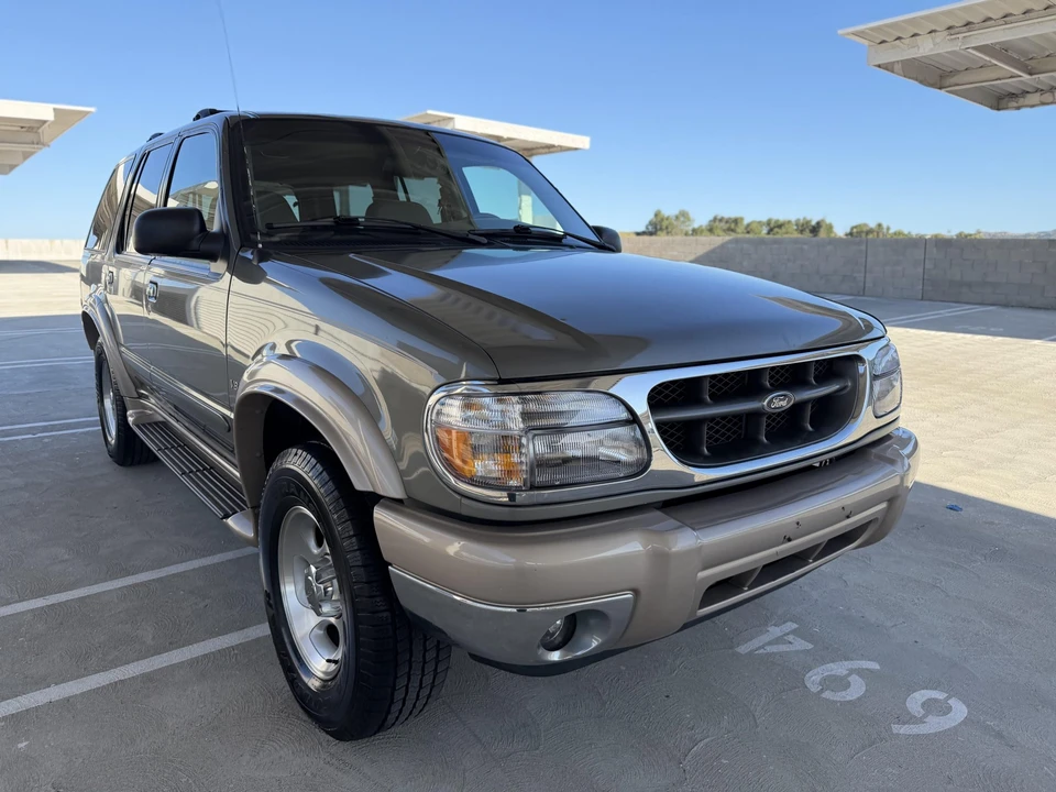 2001 Ford Explorer 2nd Gen - Image 27 of 31